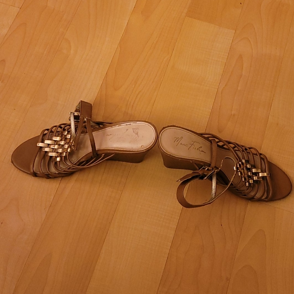 Wedges - Picture 2 of 5
